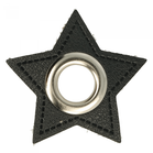zilverkleurige nestels op ster van zwart nepleer: gat diameter 11 mm