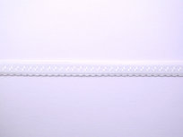 wit omvouwelastiek met klein schulprandje op de vouw