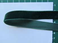 fluweelband, donkergroen (nog twee meter)