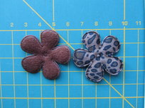 dierbloem satijn bruin/zwart 35mm