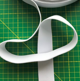 Heerlijk zacht band-elastiek 3 cm breed / superkwaliteit