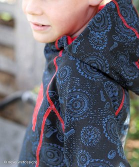 Happy Metal: tricot met schroeven, moeren en tandwielen op donkerblauw