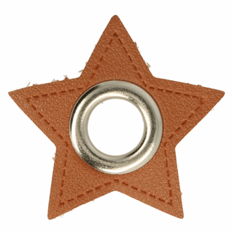 zilverkleurige nestels op ster van bruin nepleer: gat diameter 11 mm