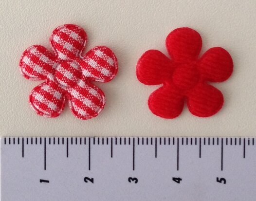 20mm bloem ruit - rood/wit 