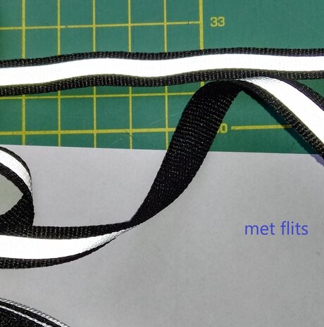 1 cm breed ribsband met reflecterende streep op zwart 