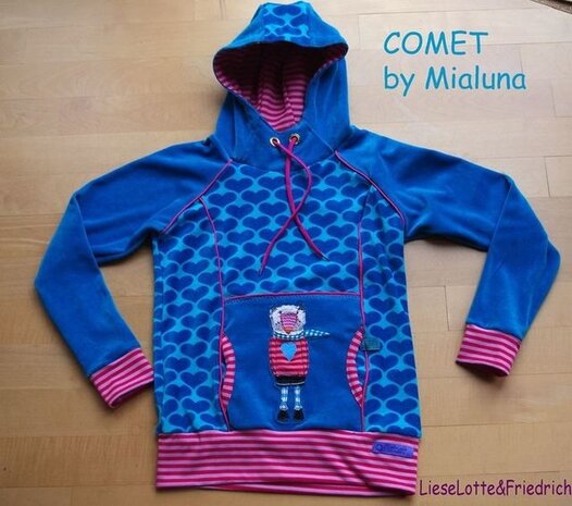 COMET/ patroon van een hoody in de maten 74/80 - 158/164