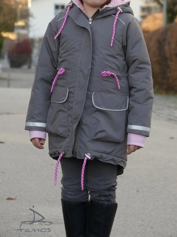 NEVE Teens, een parka voor herfst en winter maat 128 t-m 164