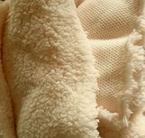 Teddy: bijzonder zachte rekbare stof, echte knuffelstof! creme Teddy: bijzonder zachte rekbare stof, echte knuffelstof! creme