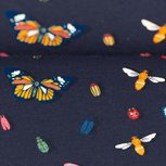 Vintage botanical: donkerblauwe tricot met vlindertjes en andere kleine printjes Vintage botanical: donkerblauwe tricot met vlindertjes en andere kleine printjes