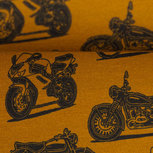 Theo: tricot motoren op okergele tricot Theo: tricot motoren op okergele tricot