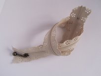 rits met kanten rand 20 cm, beige rits met kanten rand 20 cm, beige