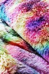 regenboog tie dye langhaar pluche of nepbont regenboog tie dye langhaar pluche of nepbont