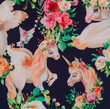 Matti, eenhoorns en bloemen op donkerblauwe tricot Matti, eenhoorns en bloemen op donkerblauwe tricot