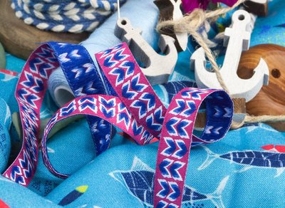 Finny sierband fuchsia uit de On The Open Sea-serie van LilaLotta  