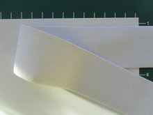 taille-elastiek 4 cm breed: effen gebroken wit /HALVE METER
