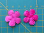 28mm bloemetje fluweel fuchsia _