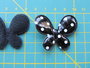 vlinder 4,5 x 3,5cm zwart met wit stipje, vinyl_